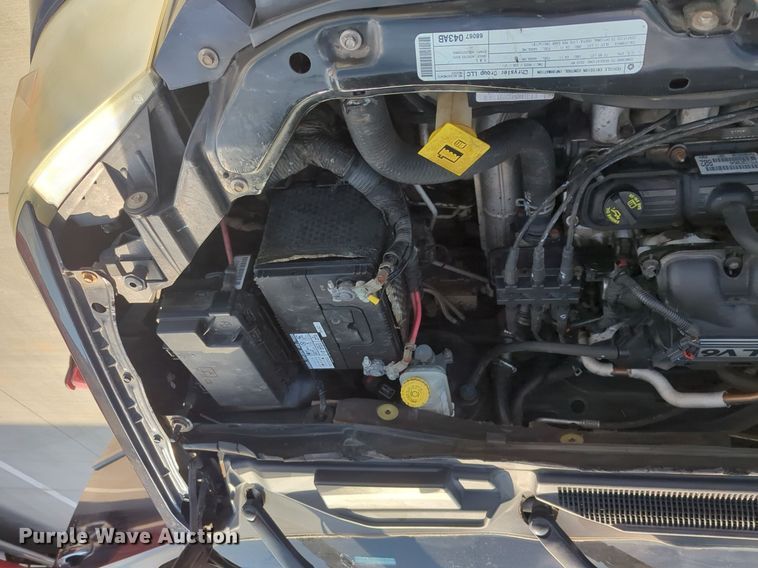 image for item NZ9376 2010 Dodge Grand Caravan van