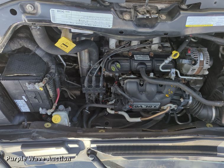 image for item NZ9376 2010 Dodge Grand Caravan van