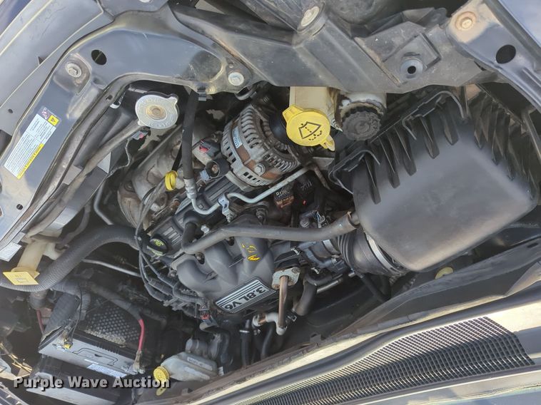 image for item NZ9376 2010 Dodge Grand Caravan van