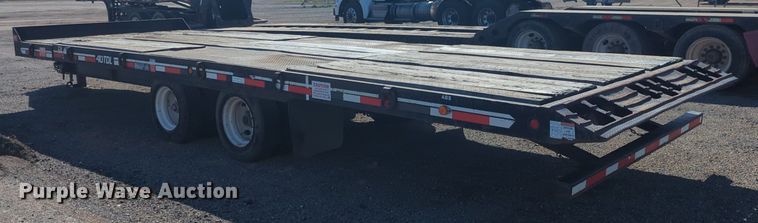image for item NZ9384 2012 Interstate 40TDL tilt deck equipment trailer