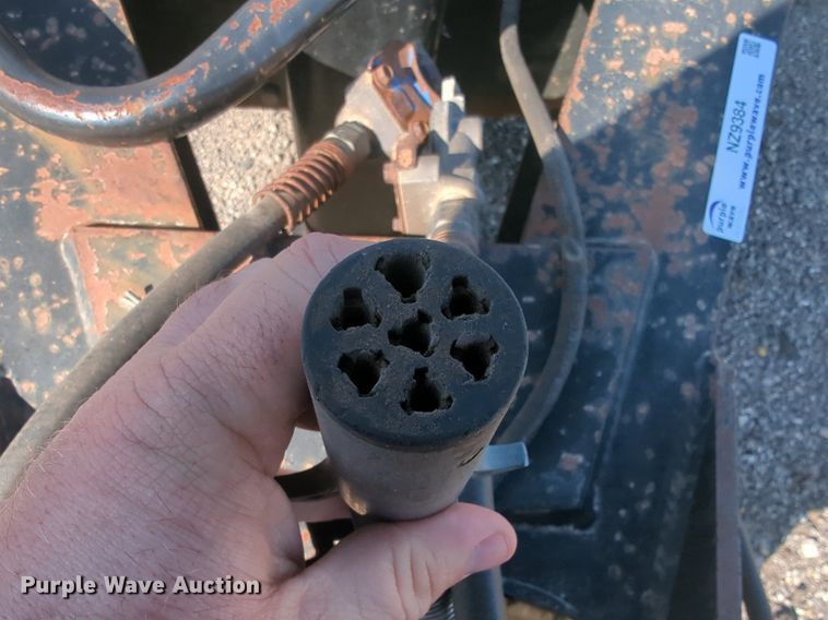 image for item NZ9384 2012 Interstate 40TDL tilt deck equipment trailer