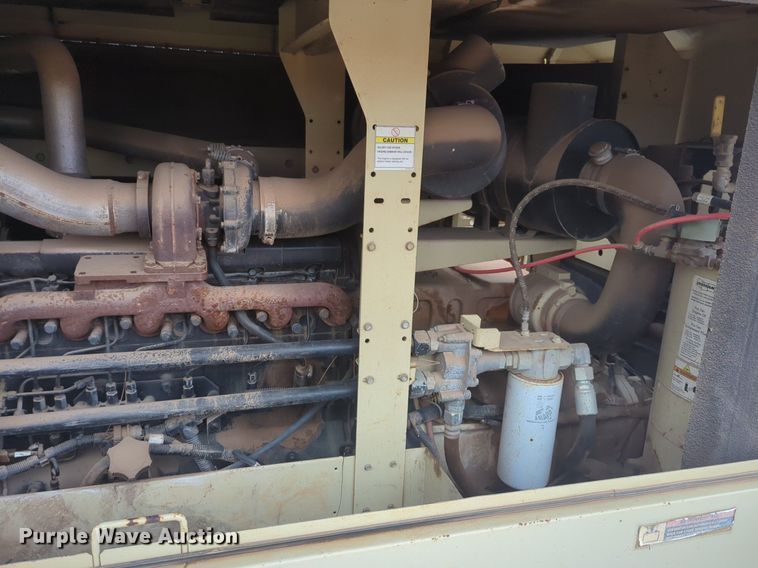 image for item NZ9405 2013 Doosan P600 air compressor