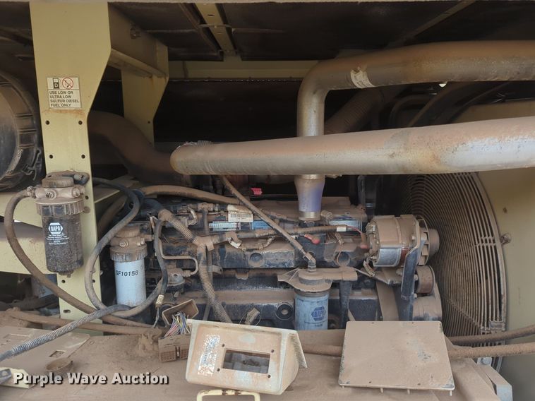 image for item NZ9405 2013 Doosan P600 air compressor