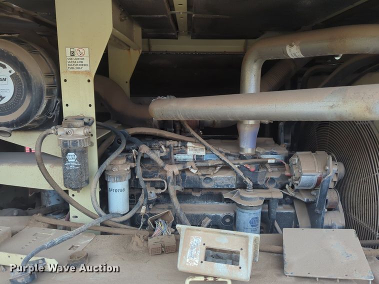 image for item NZ9405 2013 Doosan P600 air compressor