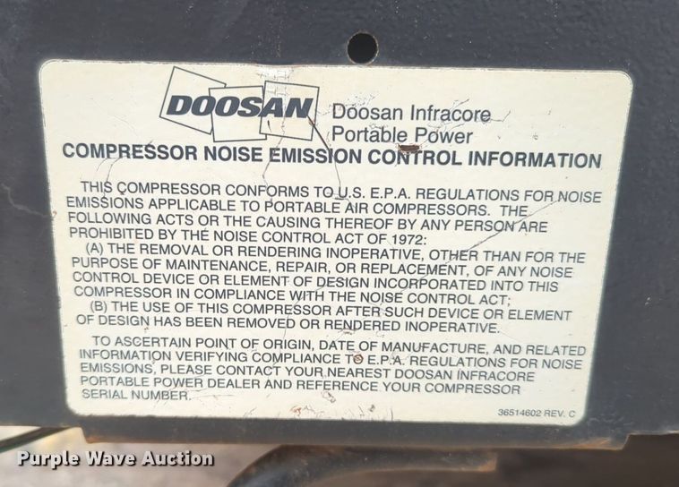 image for item NZ9405 2013 Doosan P600 air compressor