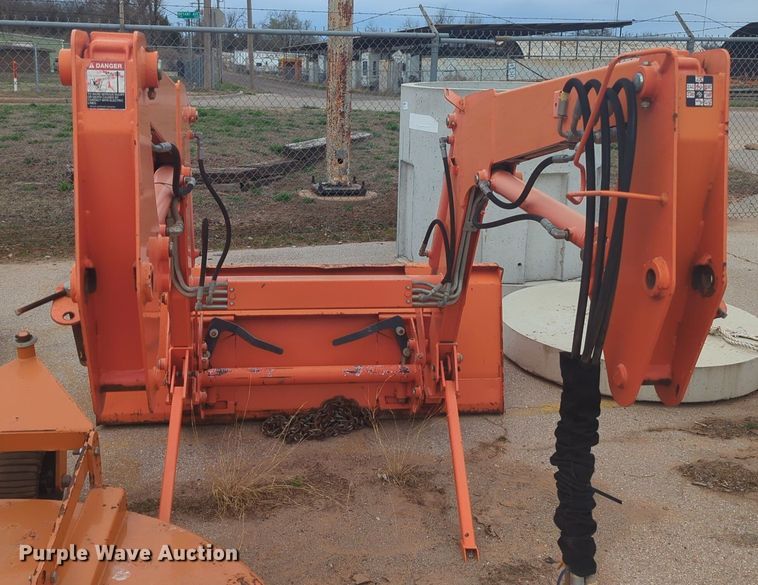 image for item NZ9407 Kubota LA1154 loader