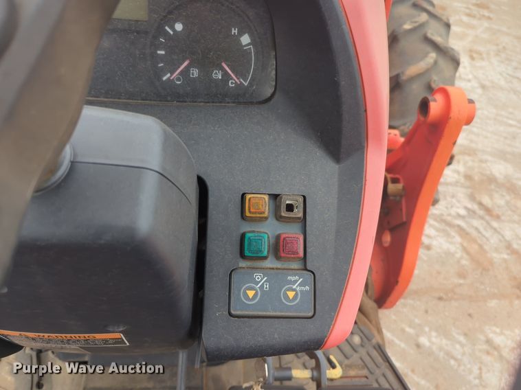 image for item NZ9408 Kubota  M6060D tractor