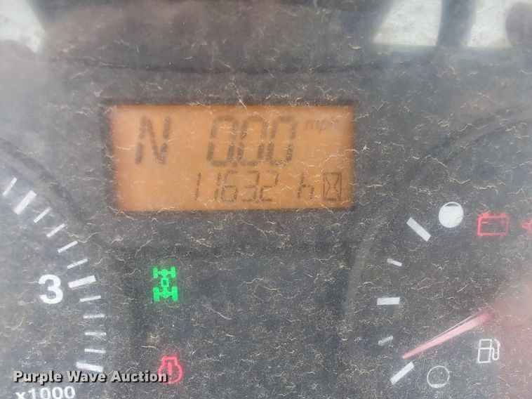 image for item NZ9408 Kubota  M6060D tractor