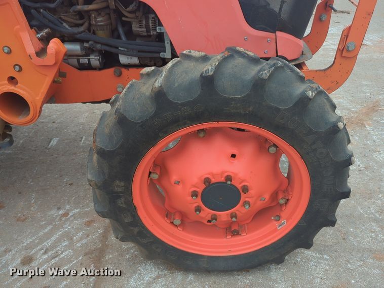 image for item NZ9408 Kubota  M6060D tractor