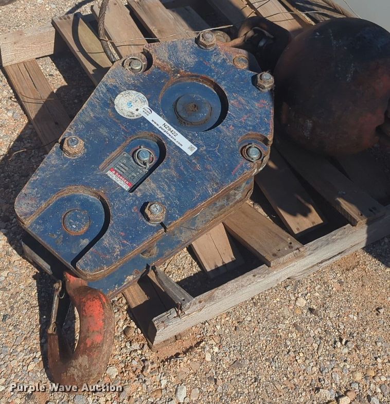 image for item NZ9422 Crane attachments