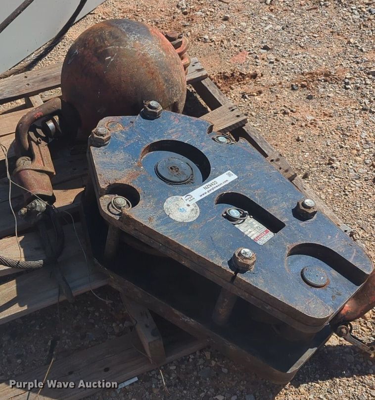 image for item NZ9422 Crane attachments