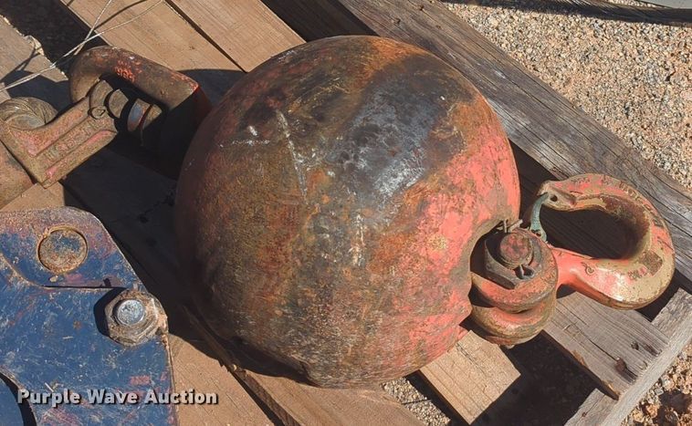 image for item NZ9422 Crane attachments