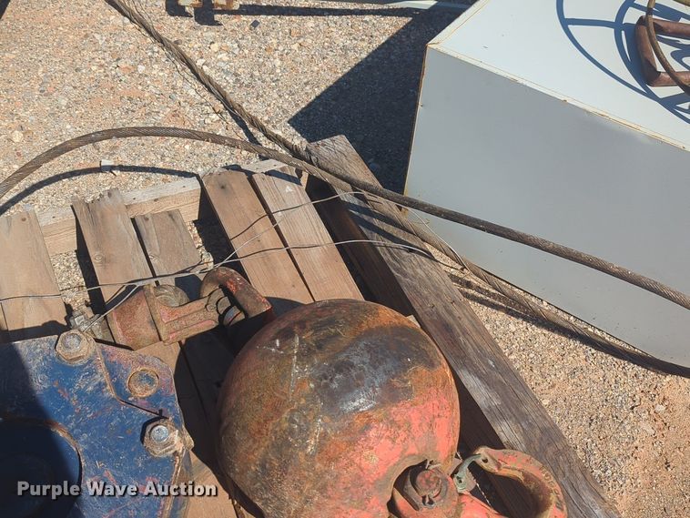 image for item NZ9422 Crane attachments