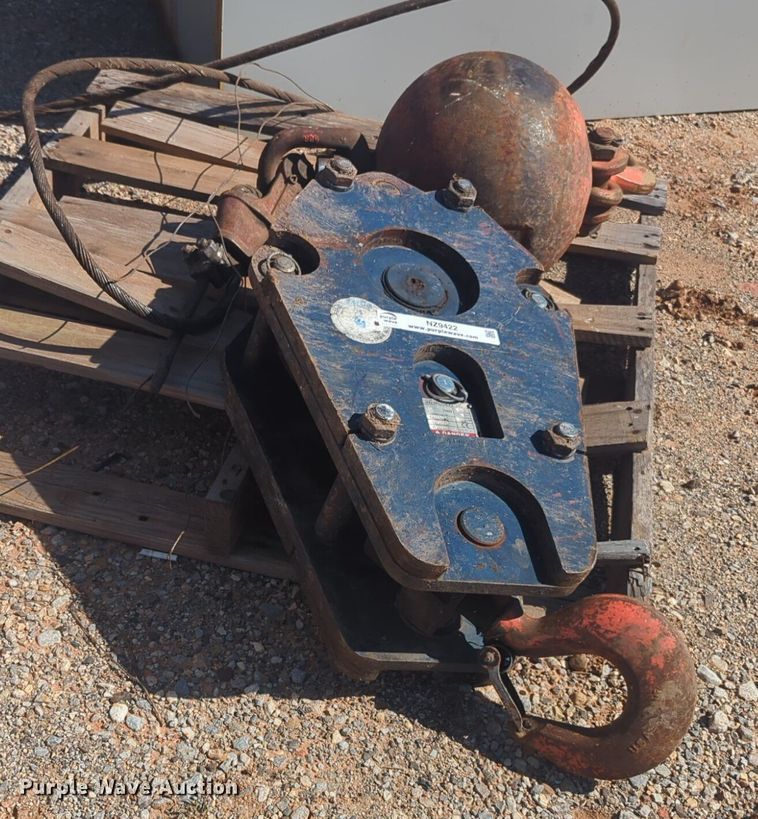 image for item NZ9422 Crane attachments