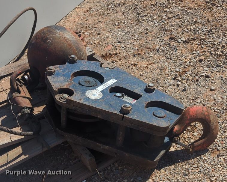 image for item NZ9422 Crane attachments