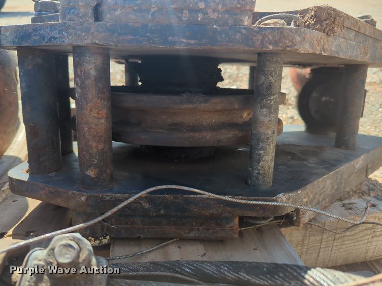 image for item NZ9422 Crane attachments