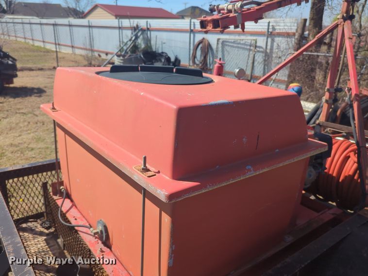 image for item NZ9423 John Bean sprayer