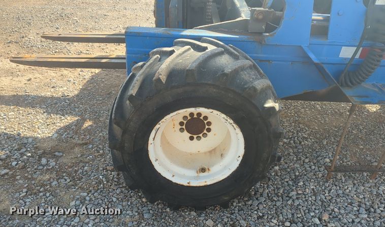 image for item NZ9425 2000 Terex Princeton D50 forklift