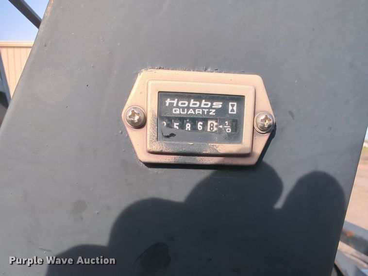 image for item NZ9425 2000 Terex Princeton D50 forklift