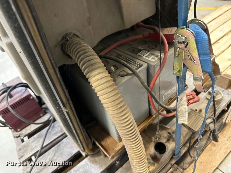 image for item OA9637 Minuteman 170 floor sweeper