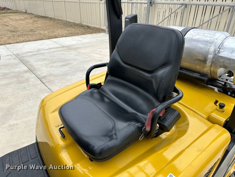 image for item OA9651 Yale 50VX forklift