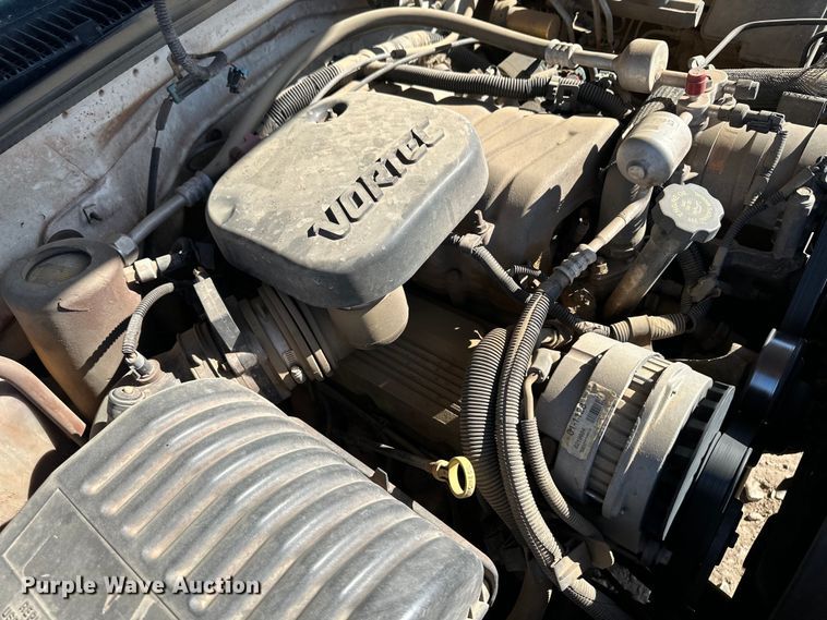 image for item OA9689 1998 Chevrolet C2500 Ext. Cab pickup truck