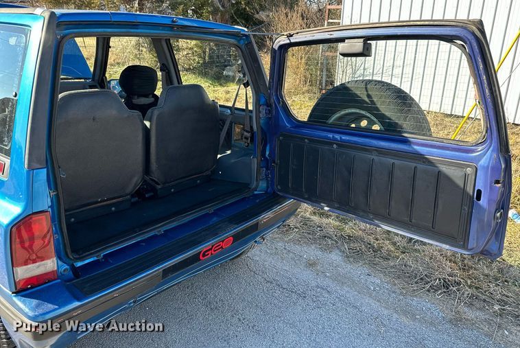 image for item OD9784 1991 Geo Tracker SUV