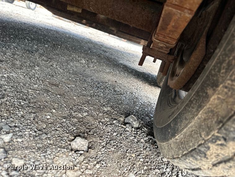 image for item OF9313 2013 Dakota utility trailer