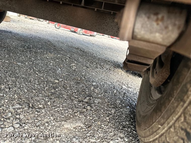 image for item OF9315 2006 Pro-Trak equipment trailer