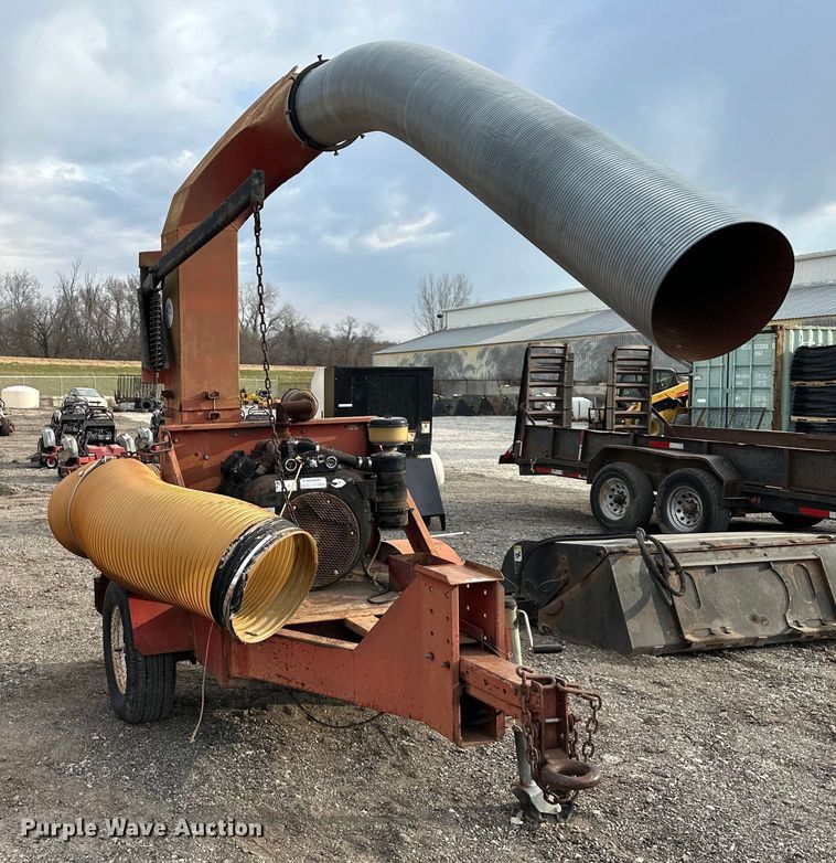 image for item OF9316 Giant Vac leaf vacuum 