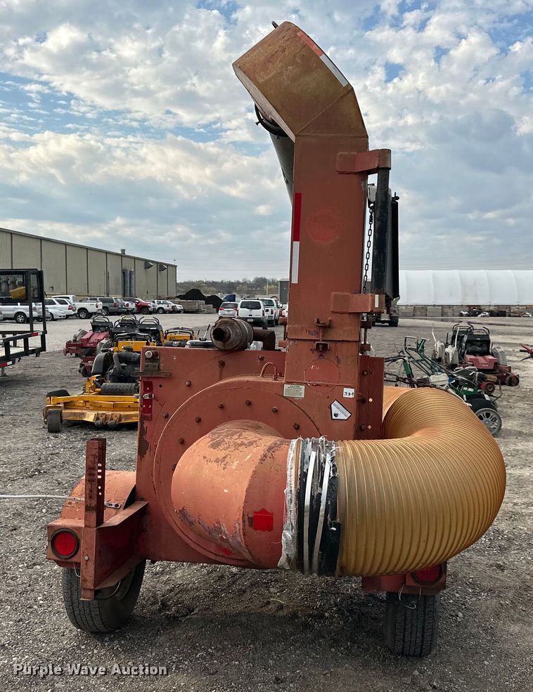 image for item OF9316 Giant Vac leaf vacuum 