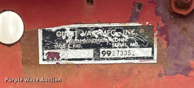 image for item OF9316 Giant Vac leaf vacuum 