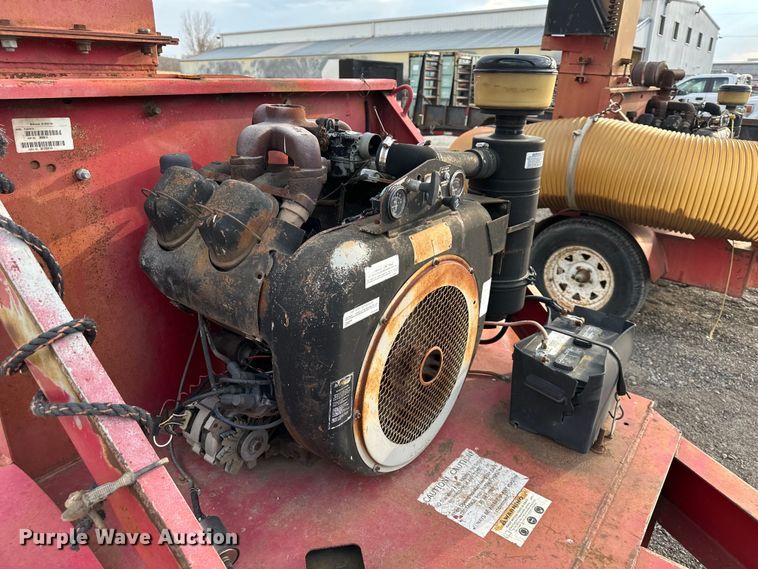 image for item OF9317 Giant Vac  TL652951W feaf vacuum 