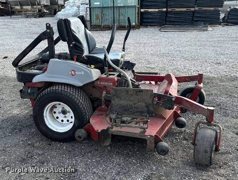 image for item OF9319 Exmark Lazer Z  ZTR lawn mower