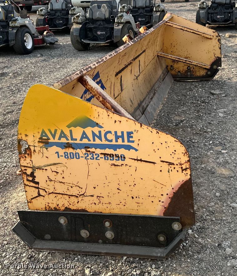 image for item OF9328 Avalanche  BHAT-12 skid steer snow pusher
