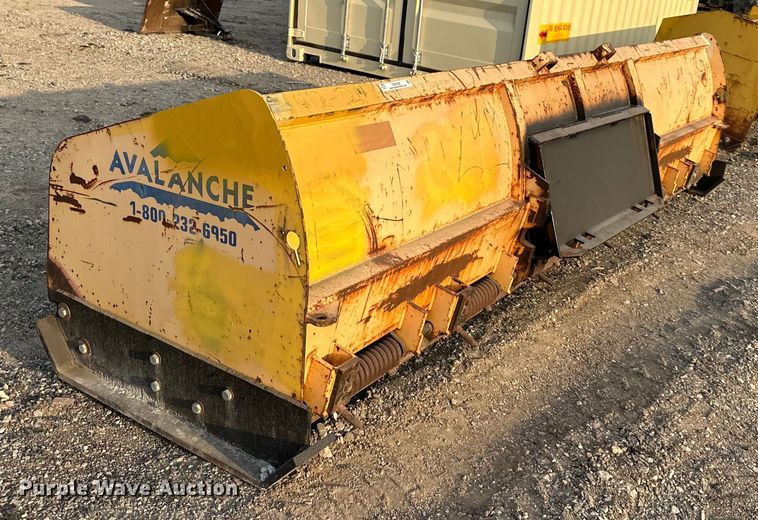 image for item OF9328 Avalanche  BHAT-12 skid steer snow pusher