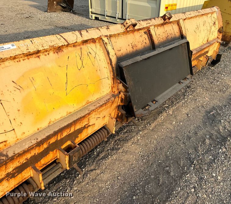 image for item OF9328 Avalanche  BHAT-12 skid steer snow pusher