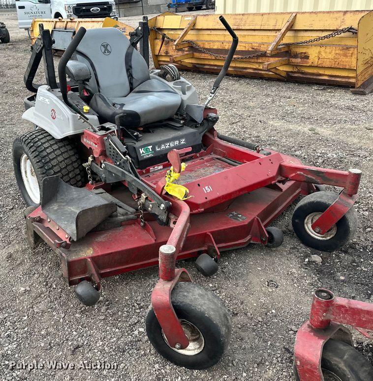 image for item OF9330 (2) Exmark Staris S Series lawn mowers