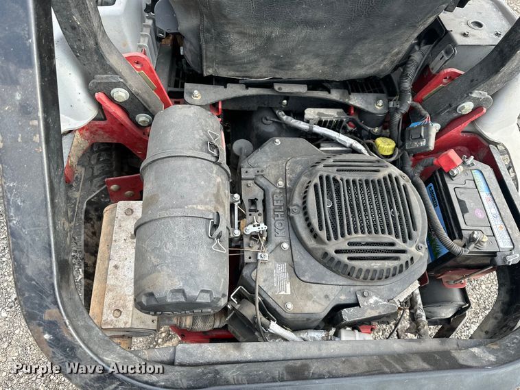 image for item OF9330 (2) Exmark Staris S Series lawn mowers