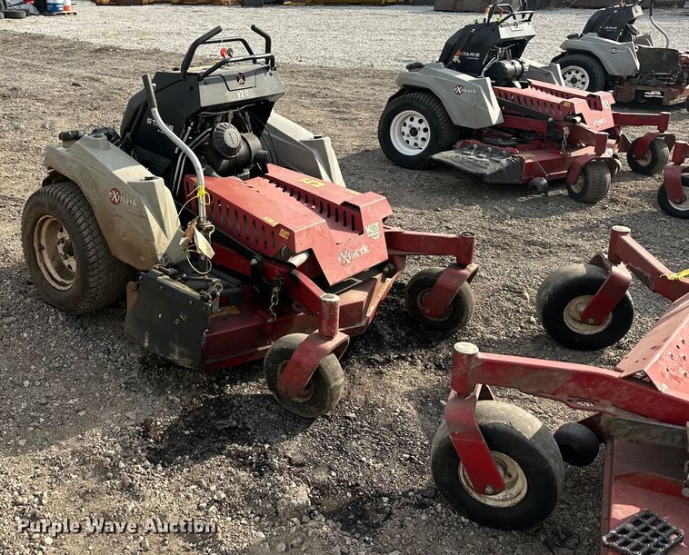 image for item OF9330 (2) Exmark Staris S Series lawn mowers