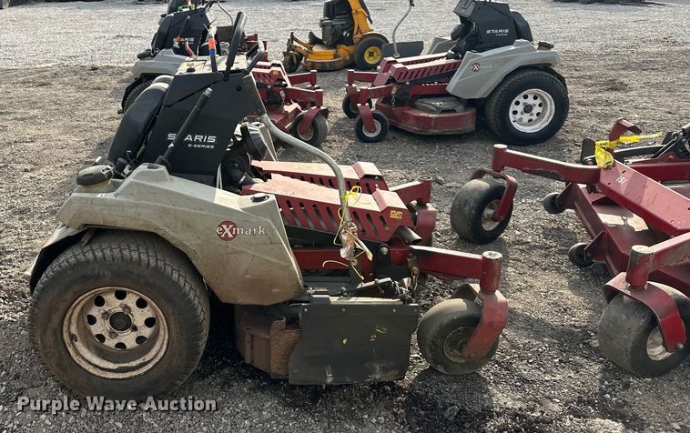 image for item OF9330 (2) Exmark Staris S Series lawn mowers