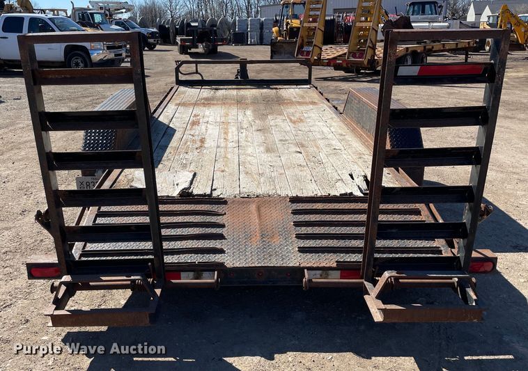 image for item OG9834 2011 Cornelius Manufacturing  UT-18H equipment trailer