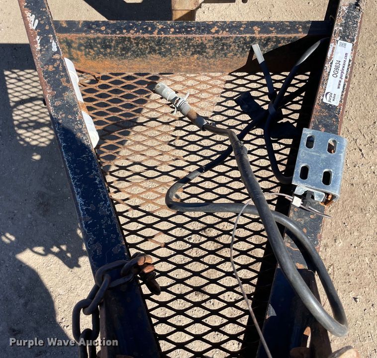 image for item OG9834 2011 Cornelius Manufacturing  UT-18H equipment trailer