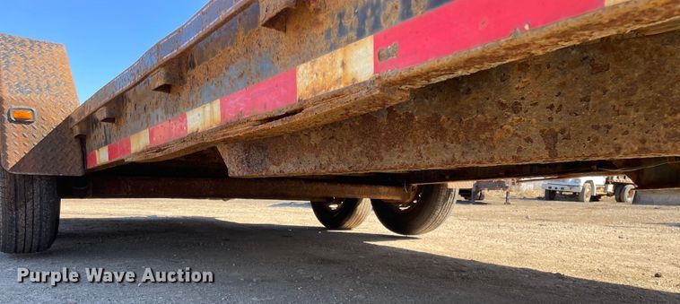 image for item OG9834 2011 Cornelius Manufacturing  UT-18H equipment trailer