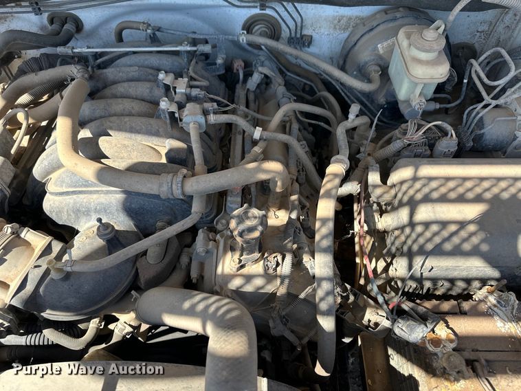 image for item OI9275 2007 Toyota Tundra Double Cab flatbed pickup truck 