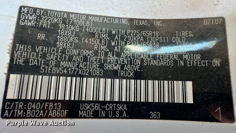 image for item OI9275 2007 Toyota Tundra Double Cab flatbed pickup truck 