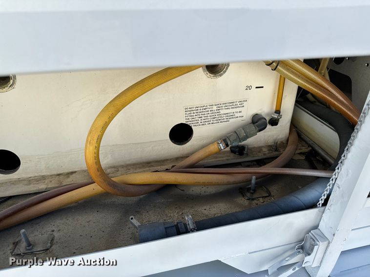 image for item OJ9592 2011 Ford E450 Super Duty XL utility van