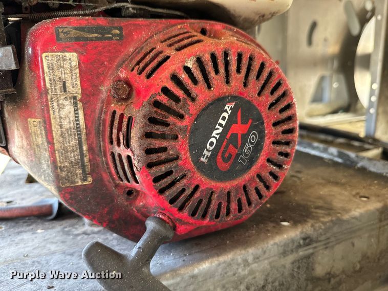 image for item OJ9592 2011 Ford E450 Super Duty XL utility van