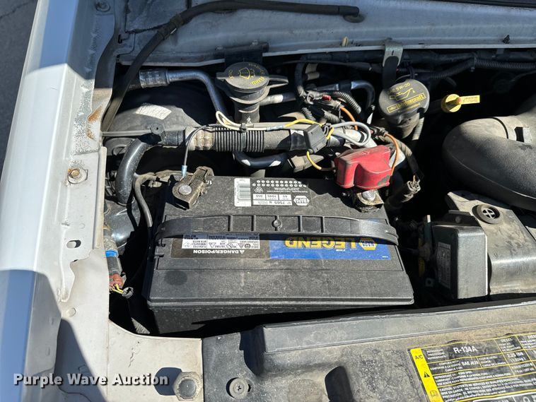 image for item OJ9592 2011 Ford E450 Super Duty XL utility van