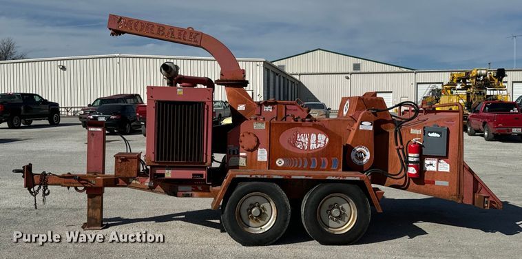 image for item OJ9664 2001 Morbark 2400 wood chipper
